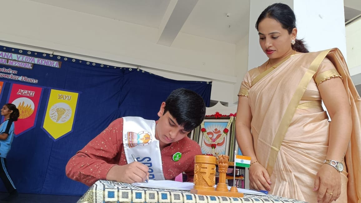 The Swearing-in Ceremony in RVK - Srinagar (11)