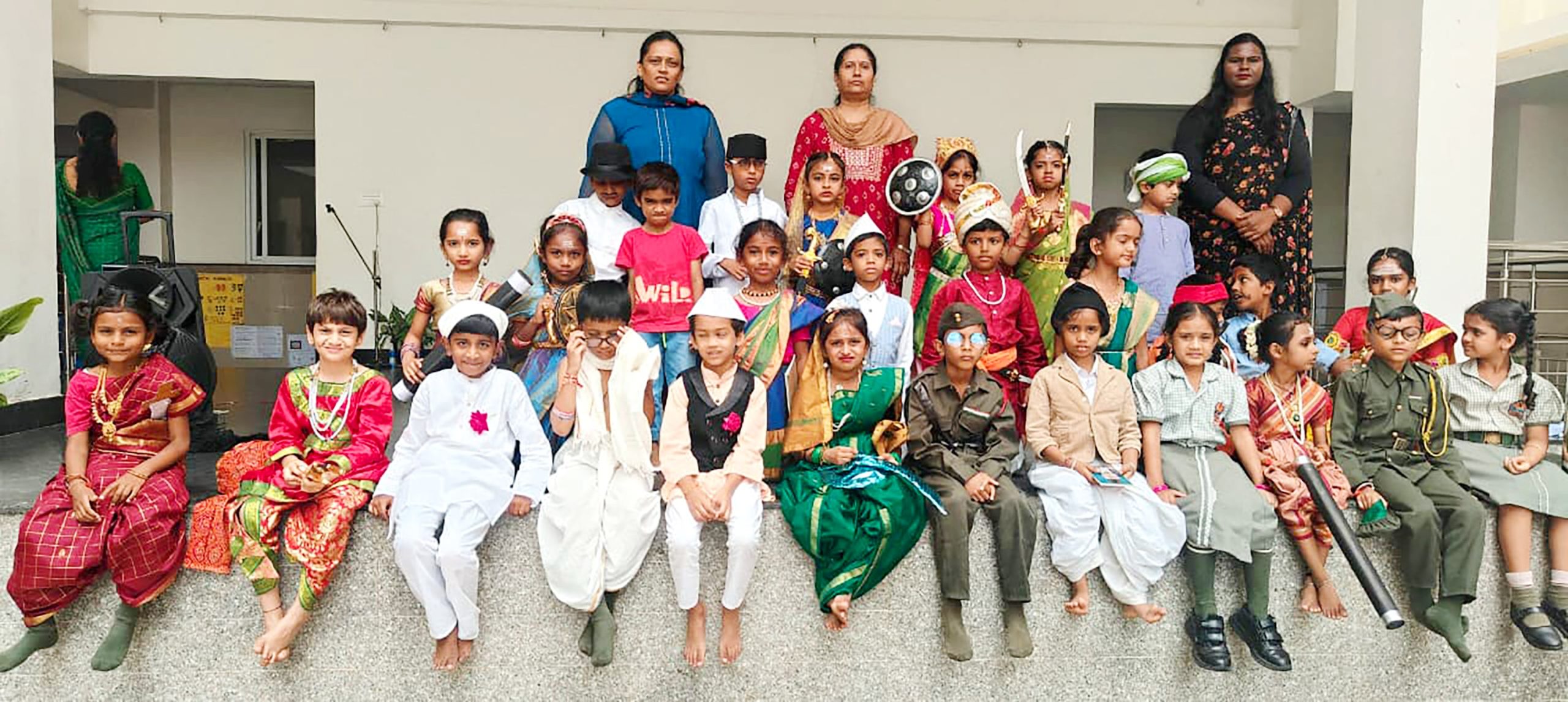 A freedom fighter fancy dress competition in RVK - Srinagar (17)