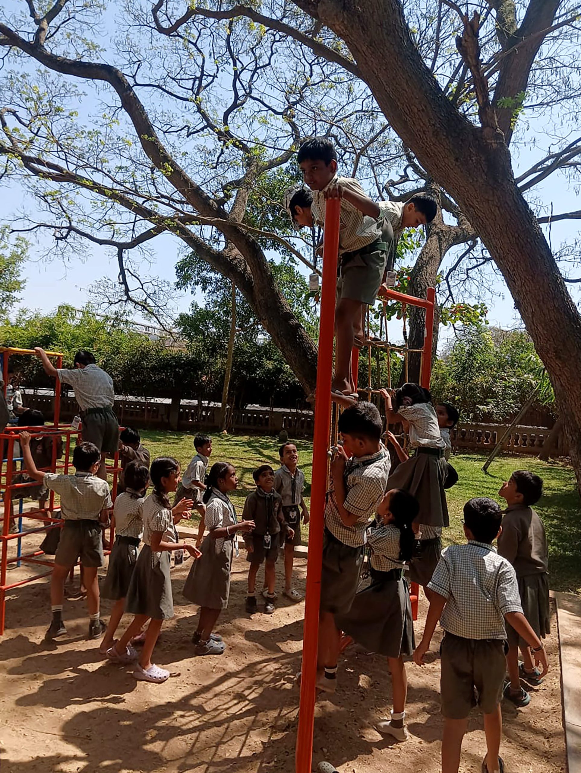 A Day of Learning RVK - Srinagar Students Visit Mysuru Railway Museum (3)