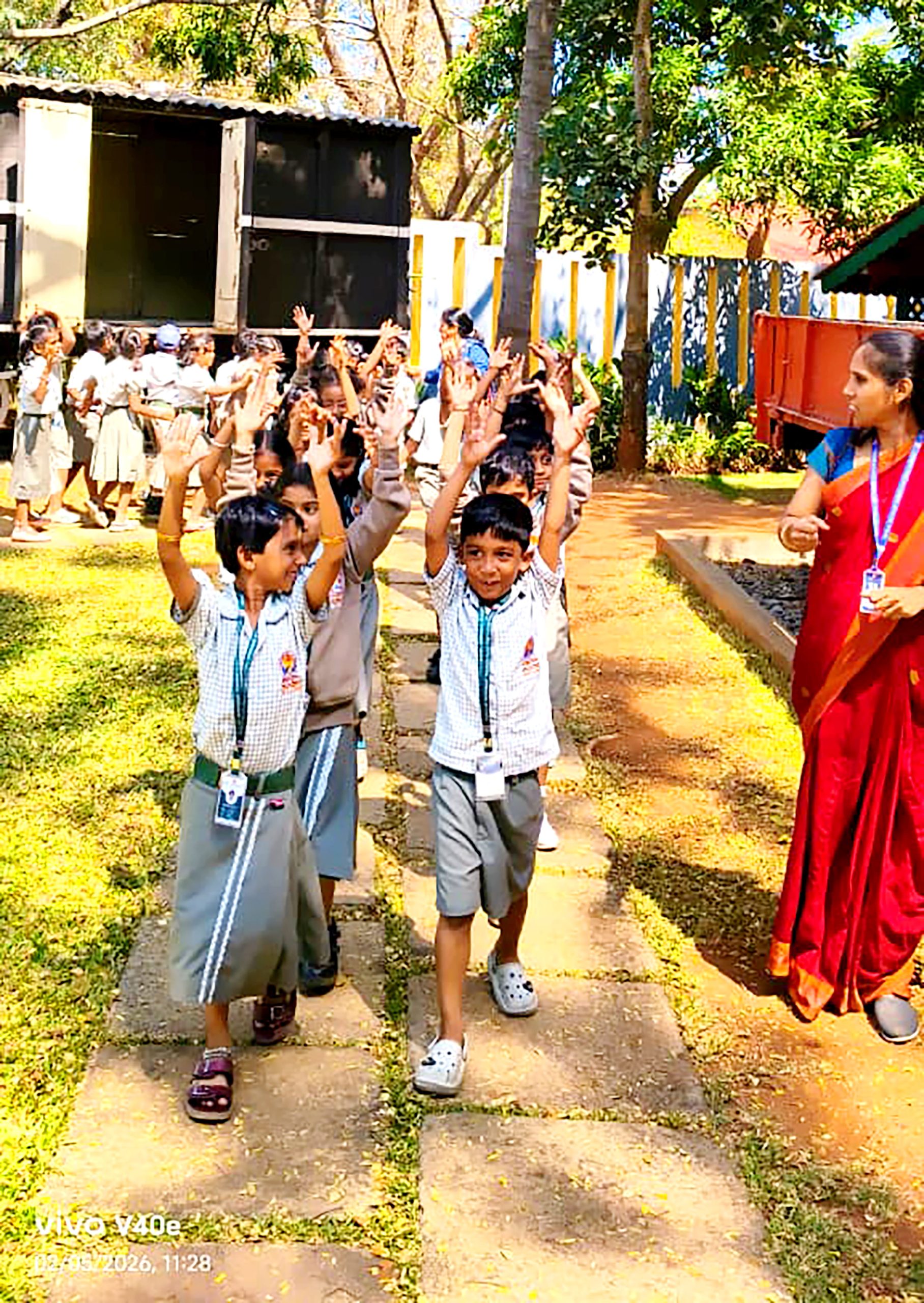 A Day of Learning RVK - Srinagar Students Visit Mysuru Railway Museum (6)