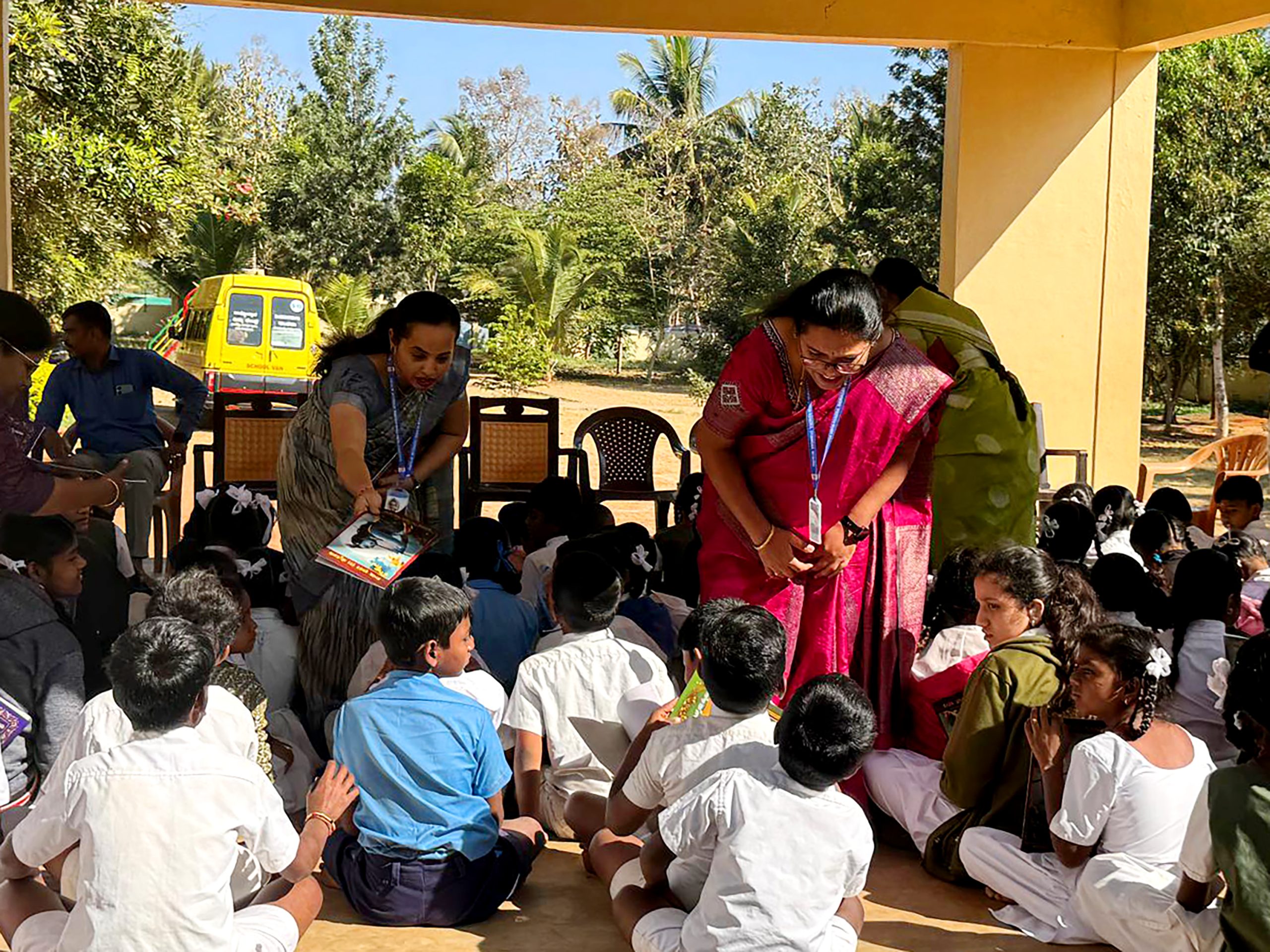 RVK - Srinagar Service Initiative Distributes Educational Supplies to Four Mysore Govt Schools (4)