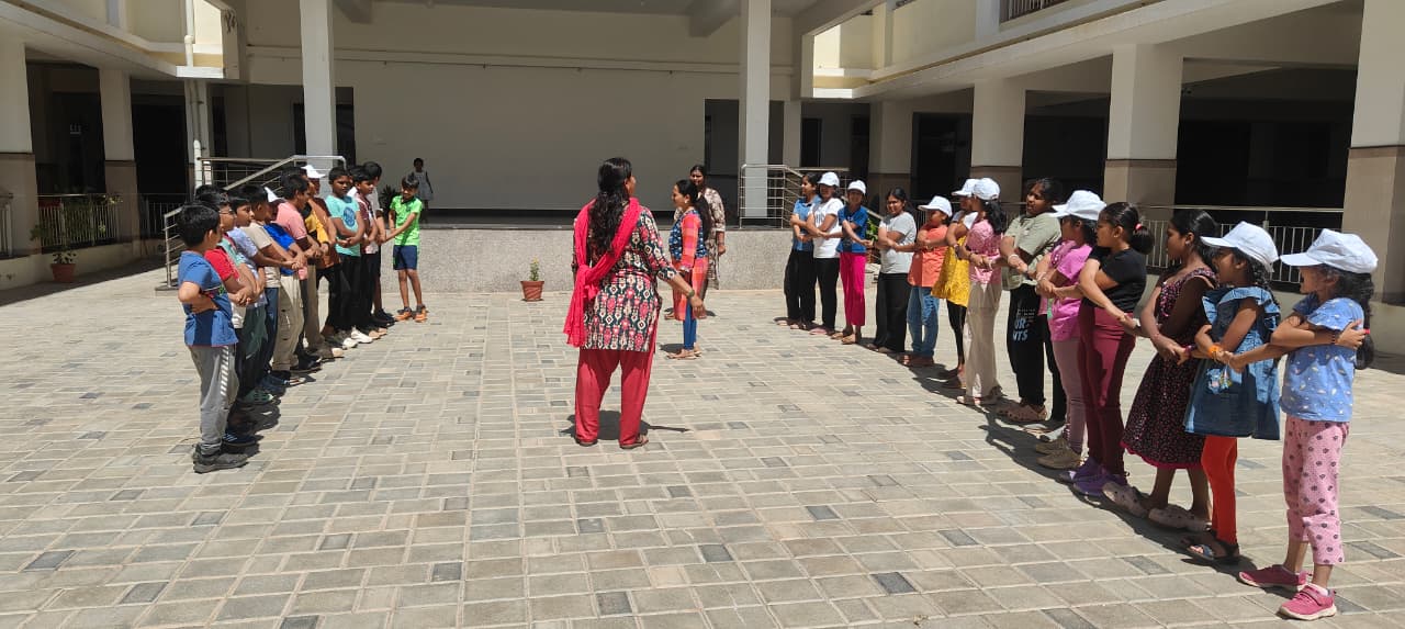 Valedictory Function of Summer Camp at RVK - Srinagar (56)