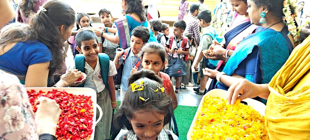 LKG to Class 2 Students Welcomed with Traditional Rituals at RVK - Srinagar (5)
