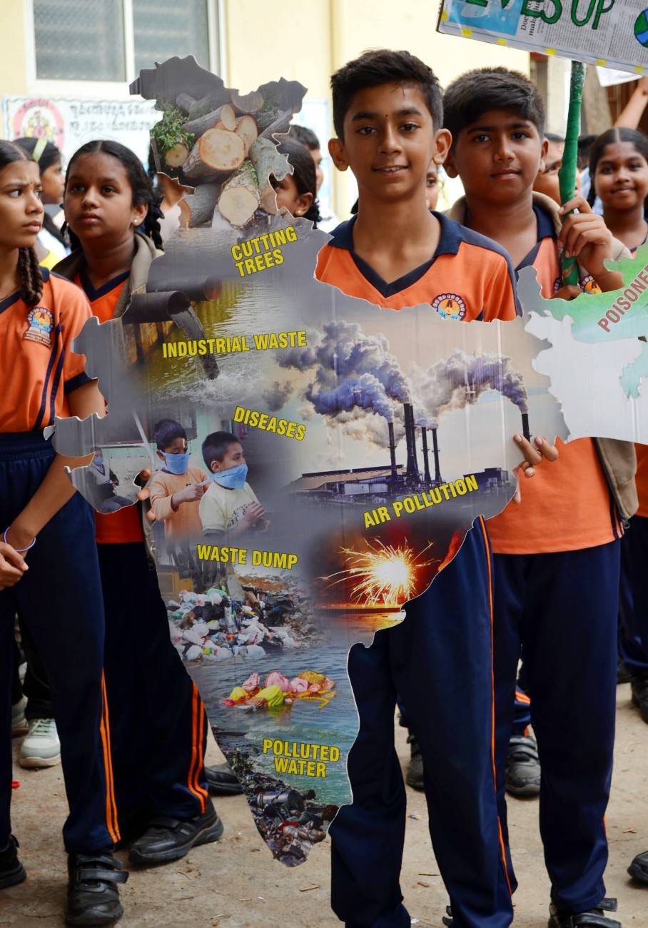 Young Artists of RVK - Srinagar Spread Eco-Awareness Through Art (10)