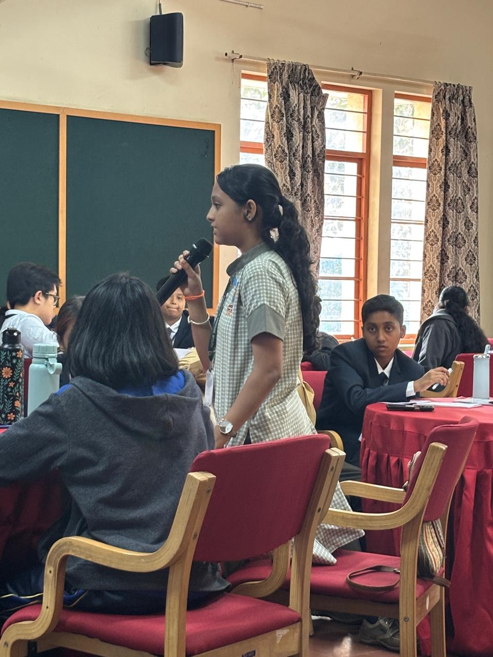 RVK – Srinagar Students Participated in Debate Workshop (5)
