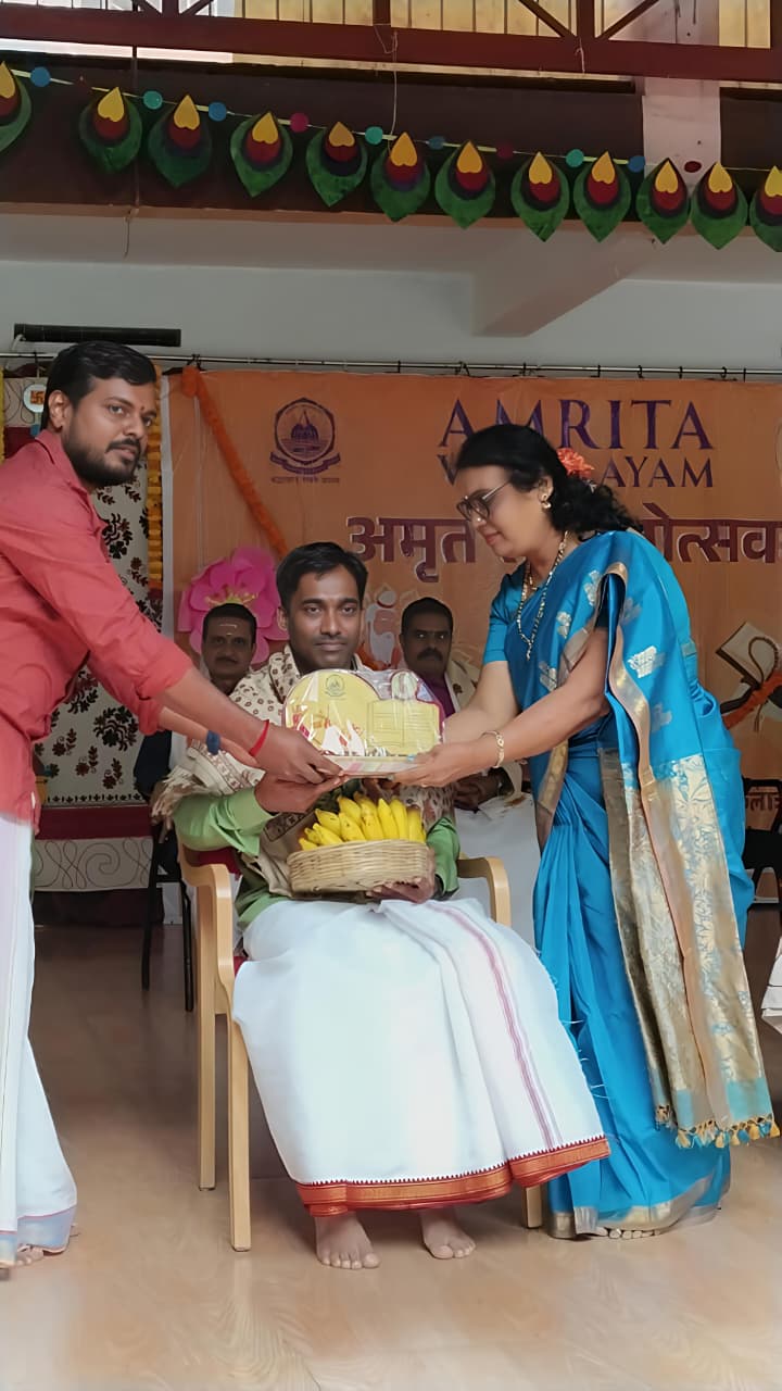 RVK – Srinagar Teacher Honoured for Excellence in Sanskrit Education (2)