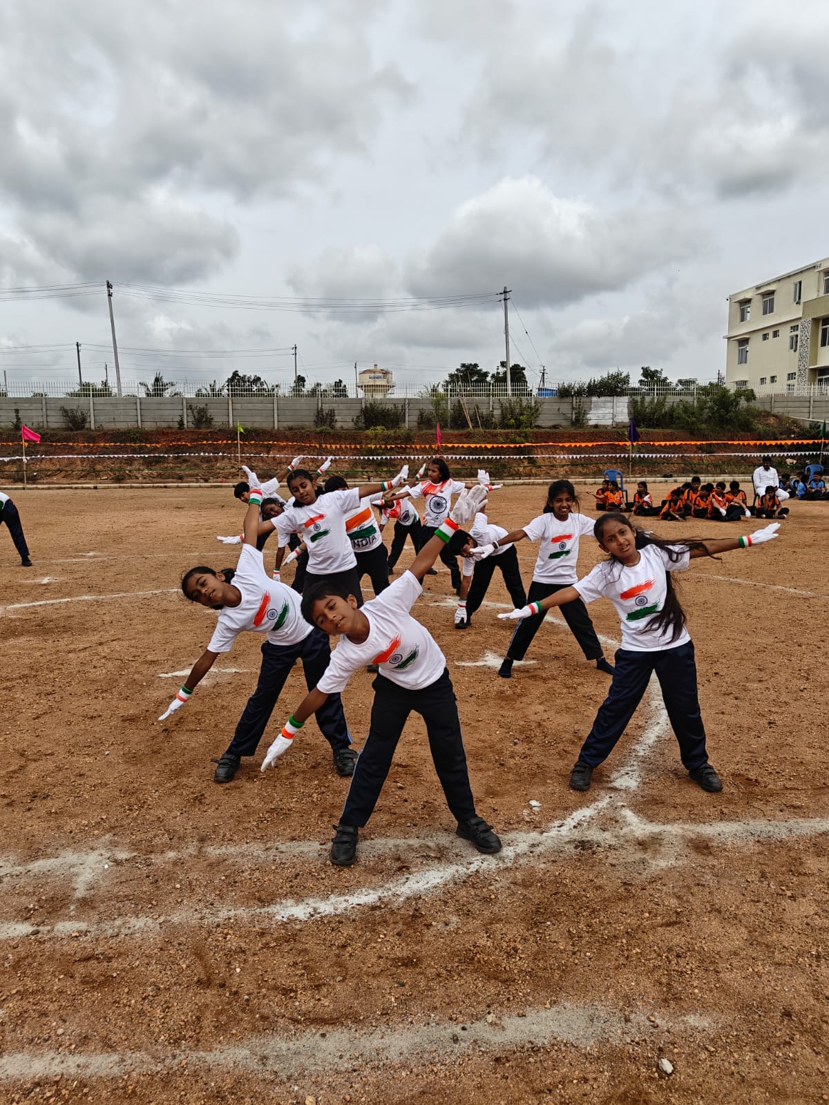 RVK - Srinagar Celebrates 80th Independence Day with Patriotism and Cultural Pageantry (3)